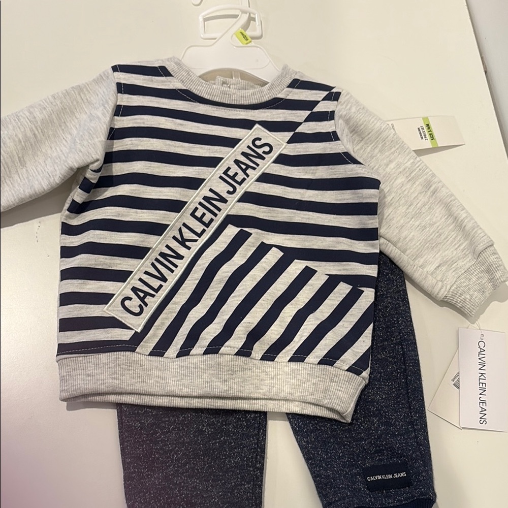 Calvin Klein Jeans Gray and Blue Top with Pants - Never worn - 3/6 months